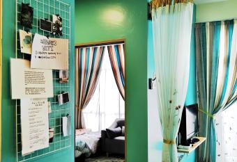 MiahPuteh Cozy Homestay Cameron Highlands Pasar Malam has Balcony rooms