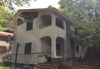 Appartamento di montagna sul Belvedere di Gambarie has Balcony rooms