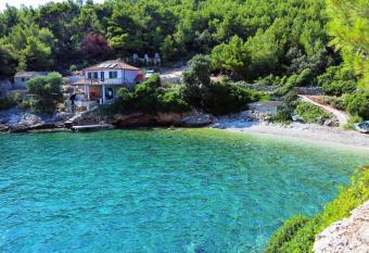 Villa ECCO,Nature has Smoking/Balcony rooms