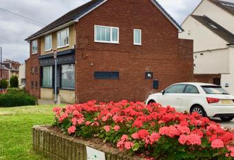 Apartment 61 has Balcony rooms
