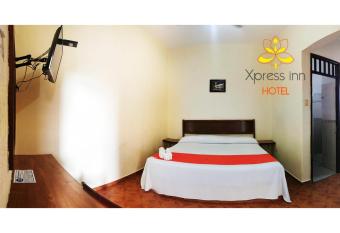 Xpress Inn Hotel allows 18 year olds to book a room