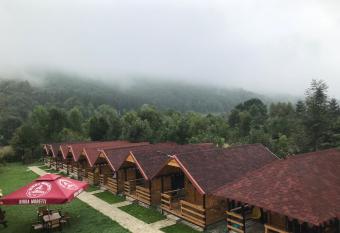 C  su  ele Doftanei has Balcony rooms