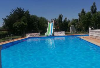 Camping Cubillas allows 18 year olds to book a room