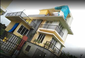 Shantanu Dutta s Bungalow 3BHK has Balcony rooms