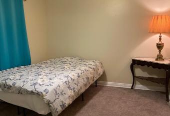 Private Room in Carson (South Bay) allows 18 year olds to book a room