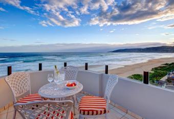 Dune Side Retreat has Balcony rooms