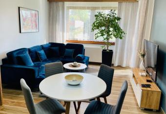 Apartament Sosnowy Zak  tek has Balcony rooms