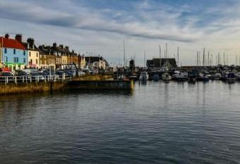 The Coastal Inn Outbuilding allows 18 year olds to book a room