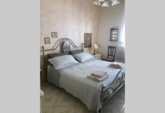 Sweet apartment fronte mare - Livorno has Balcony rooms