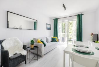 GoldAparts Centrum has Balcony rooms