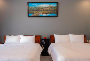 hoi an center town has Balcony rooms