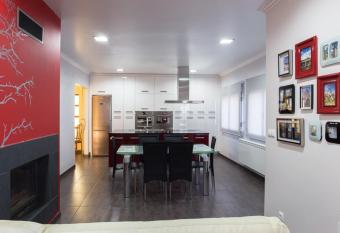 AL-Formoso has Balcony rooms