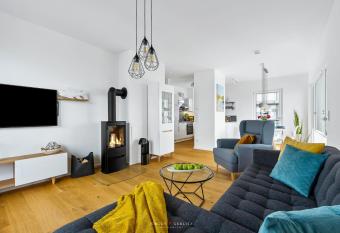 Ocean s 16 allows 18 year olds to book a room