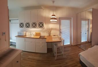 Kislak a Pilisben - Budapest vonz  s  ban has Balcony rooms