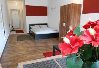 Apartment Beethoven has Balcony rooms