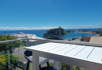 Ocean Views on Barnhill has Balcony rooms