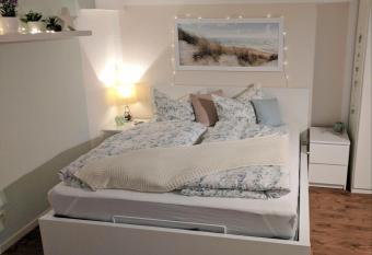 Modernes, Mini-Apartment N  rnberg,Playmobil allows 18 year olds to book a room