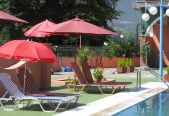 Two bedroom apartment with shared pool near Aqualand has Balcony rooms