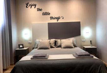 Room sweet Room 2 allows 18 year olds to book a room