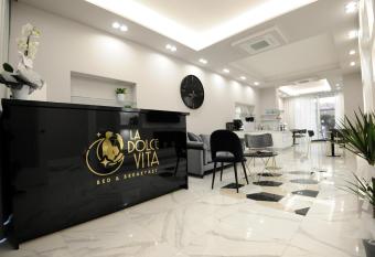 B&B La Dolce Vita has Balcony rooms