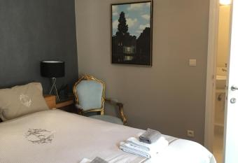 Begijnhofstudio s allows 18 year olds to book a room