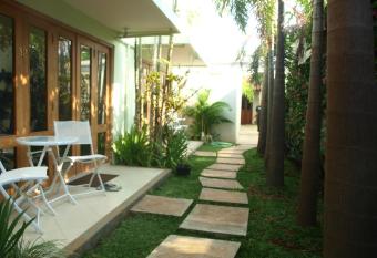 The Gecho Inn Town allows 18 year olds to book a room