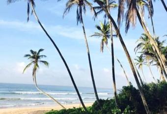 THE OCEAN VILLA AT SURF SPOT has Balcony rooms