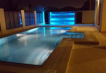 Royal Sea View Villa with Private Pool allows 18 year olds to book a room