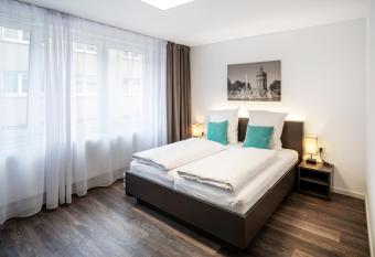 BoardingWorld Mannheim has Balcony rooms
