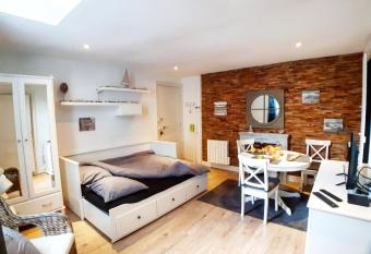 LA COQUILLE - Hypercentre + Gare - Spacieux Cocoon allows 18 year olds to book a room