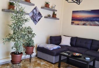 Casa dell amore 4 allows 18 year olds to book a room