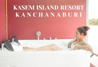 Kasem Island Resort has Balcony rooms