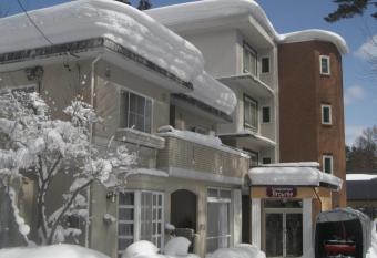 Hakuba Inn Bloom has Balcony rooms