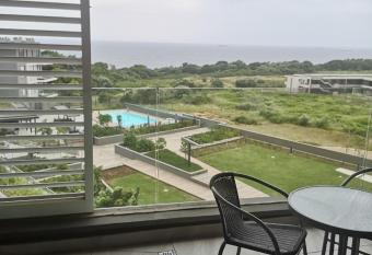 407 Coral Point has Balcony rooms