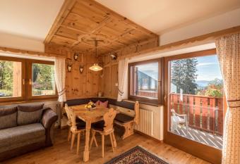 Ferienwohnung Sella Seis has Balcony rooms