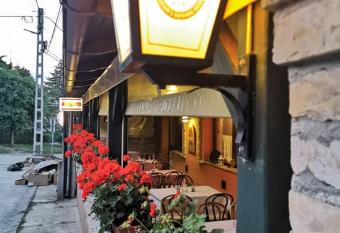 Apartman Poirot has Balcony rooms