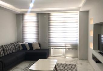 Belek   ar    da l  ks daire!!! has Balcony rooms