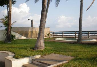 Rancho Marvista has Balcony rooms