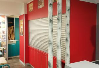 hotelF1 Lyon Saint Priest allows 18 year olds to book a room