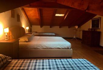 Residenza Fornaro has Balcony rooms