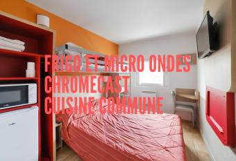 Premiere Classe Paris Nord - Sarcelles allows 18 year olds to book a room