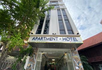 Tr     ng Sinh Hotel has Balcony rooms