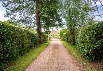 Chambers Place allows 18 year olds to book a room