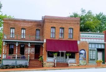 Iron Horse Hotel has Balcony rooms