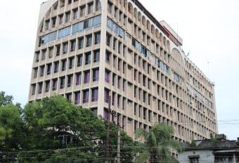 Hotel Rajmahal allows 18 year olds to book a room