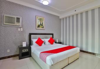 Jubail High Rise Hotel allows 18 year olds to book a room