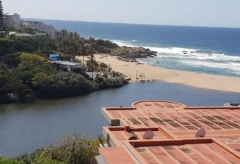 Cicada 19 has Balcony rooms