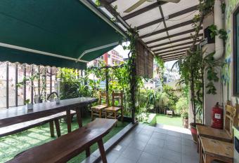 Rain Forest Hotel allows 18 year olds to book a room