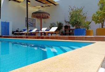 B&B rural El Oasis has Balcony rooms