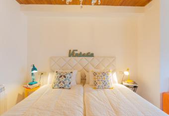 Apartamentos Sierra Nevada BlueTTravel - Zona baja allows 18 year olds to book a room